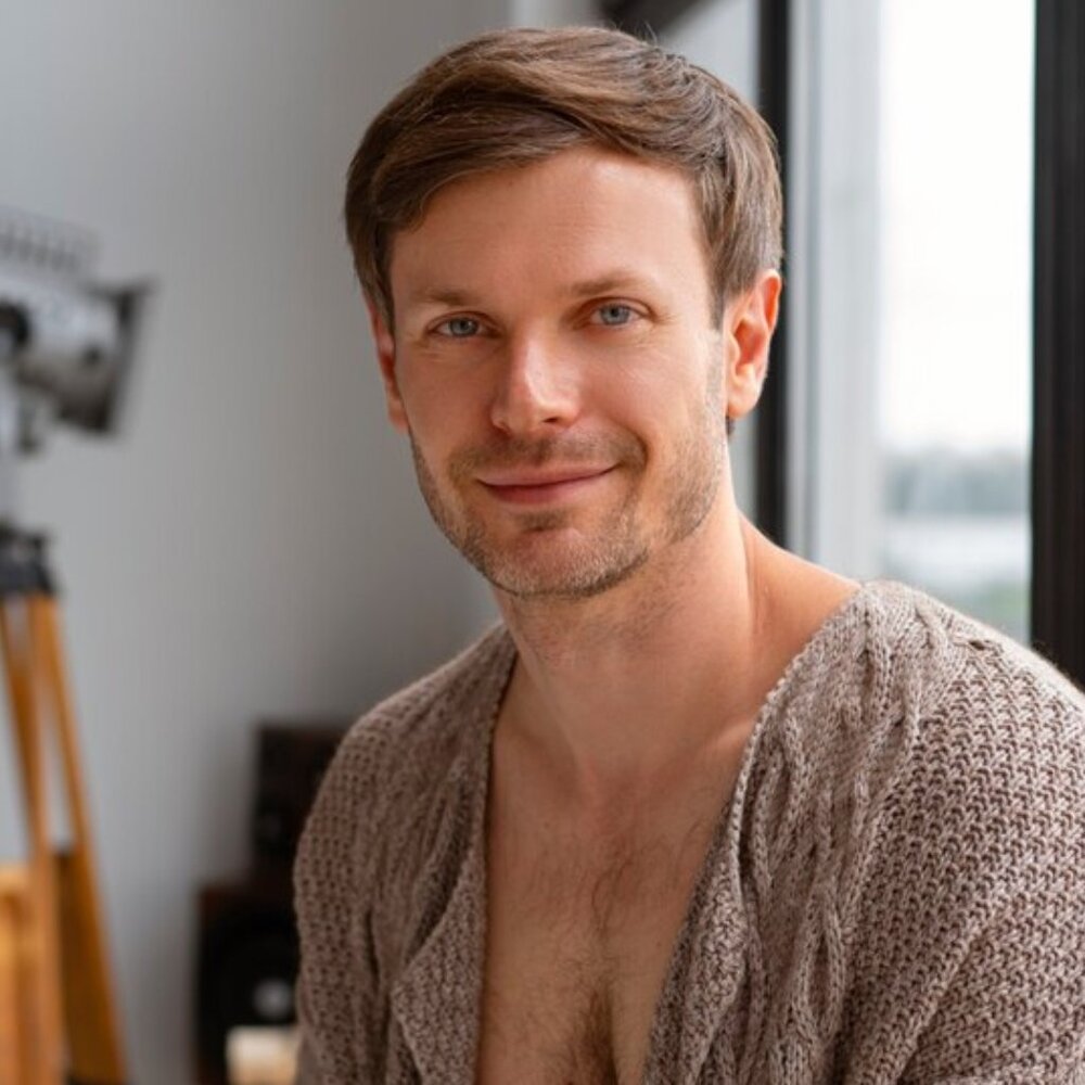 Meet your Posher, Kyle